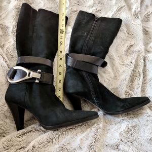 Women's short boot